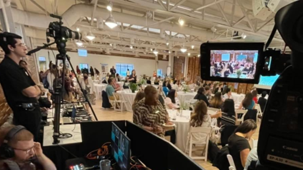 Hollyvox G51 Excels Behind the Scenes at the 2022 Women Spanning the Globe Conference